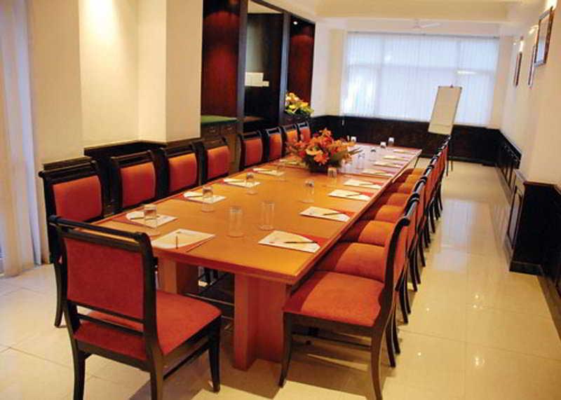 J P Cordial Hotel Bangalore Facilități foto