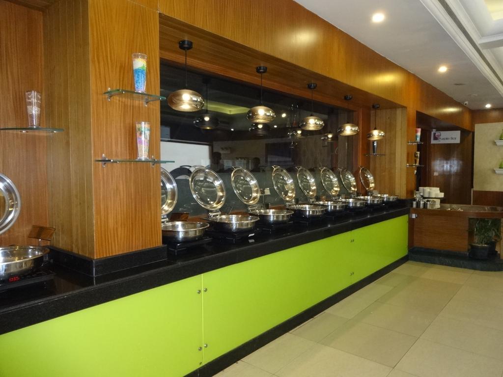 J P Cordial Hotel Bangalore Exterior foto